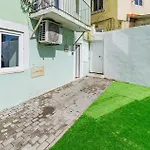 Ajuda Charm Apartment With Garden